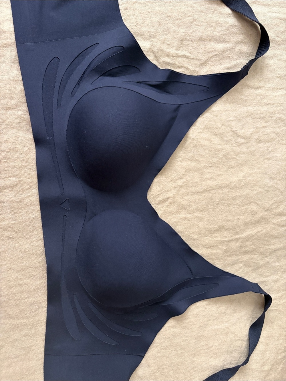 Seamless one Black and one beige Sculpting T-Shirt Bras - Women Intimates